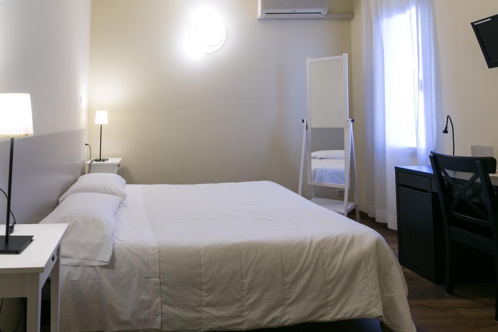 Albergo Il Cochino Монтале Экстерьер фото